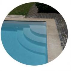 Escalier intrieur piscine sous liner