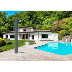 Douche solaire design ATI : Arno