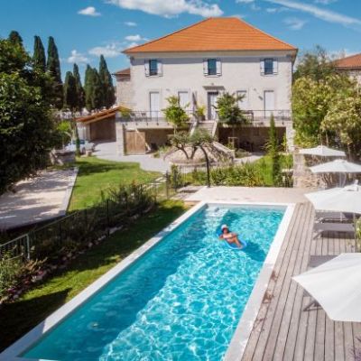 Piscine couloir de nage 