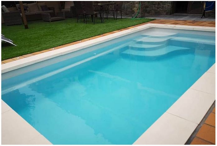 margelle piscine avec retour 6 cm special coque