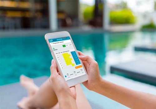application-smartphone-electrolyseur-basse-salinite-piscine-naturelle